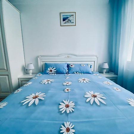 Fine Apartment 2 Елгава Экстерьер фото