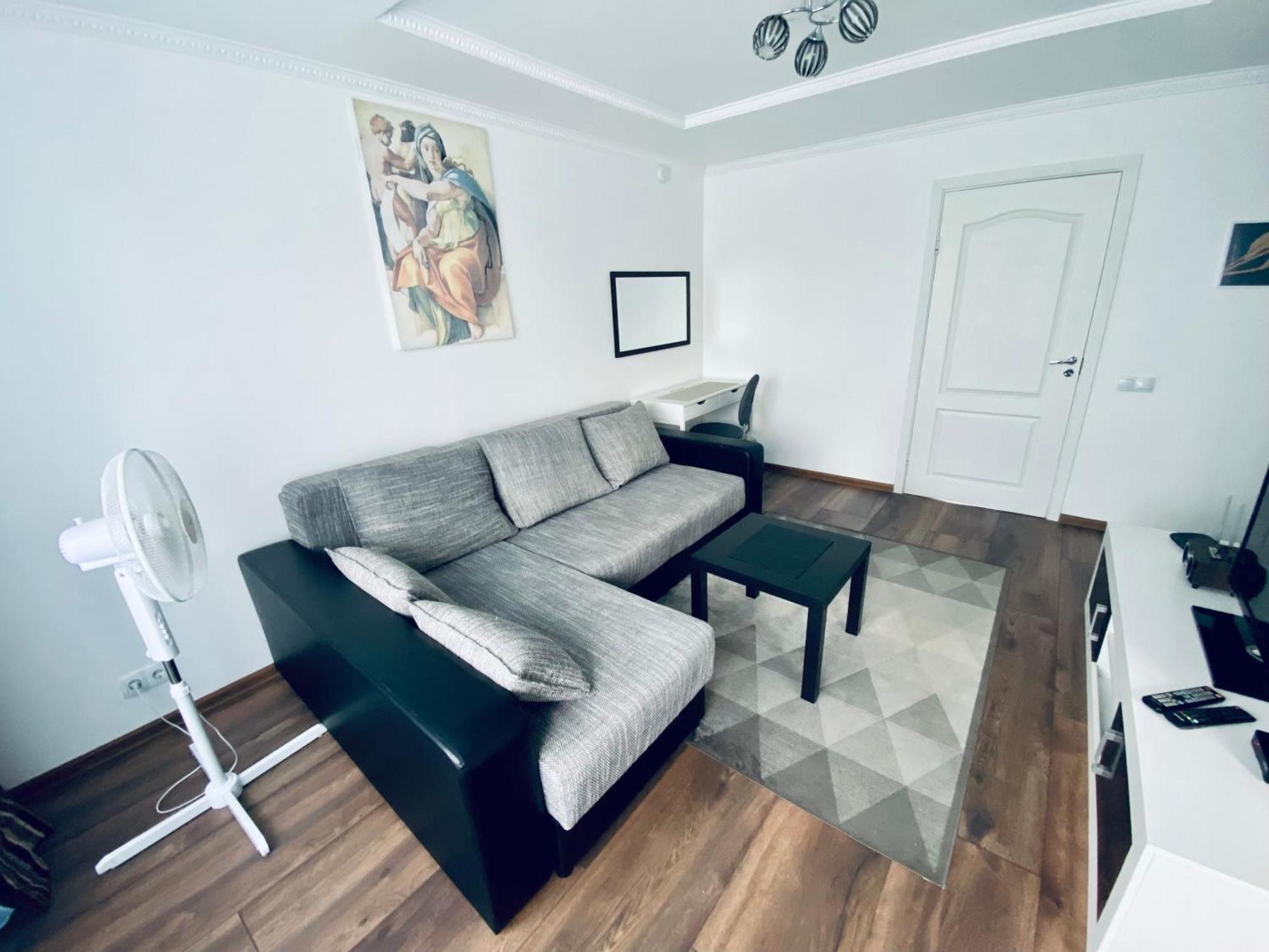 Fine Apartment 2 Елгава Экстерьер фото